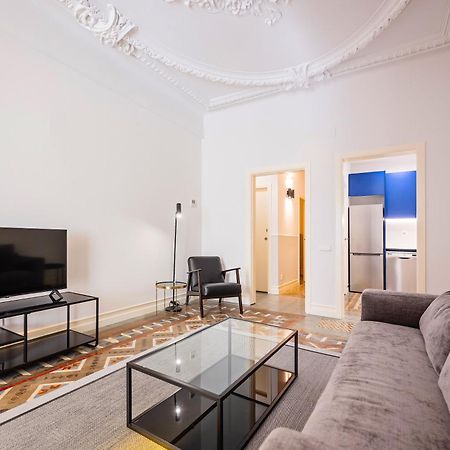 Sweett - Gran Via Apartment Barcelona Bagian luar foto