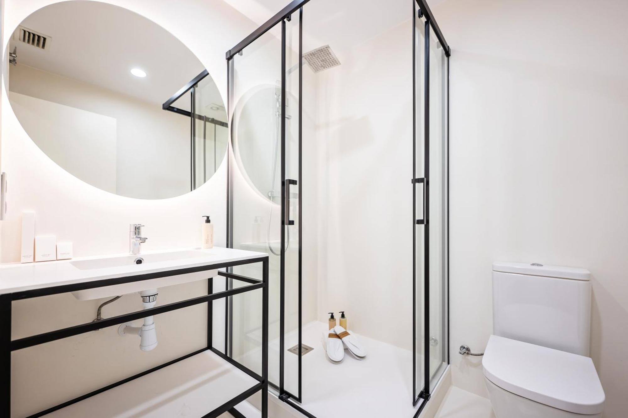 Sweett - Gran Via Apartment Barcelona Bagian luar foto