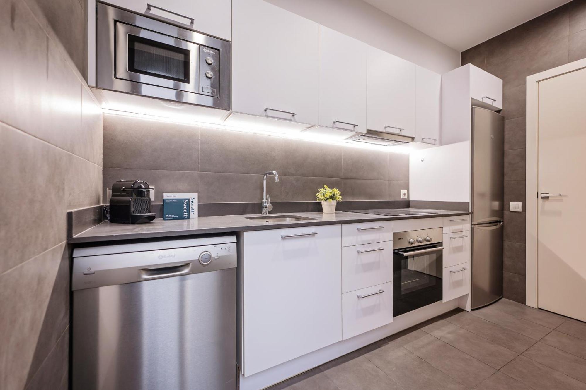 Sweett - Gran Via Apartment Barcelona Bagian luar foto