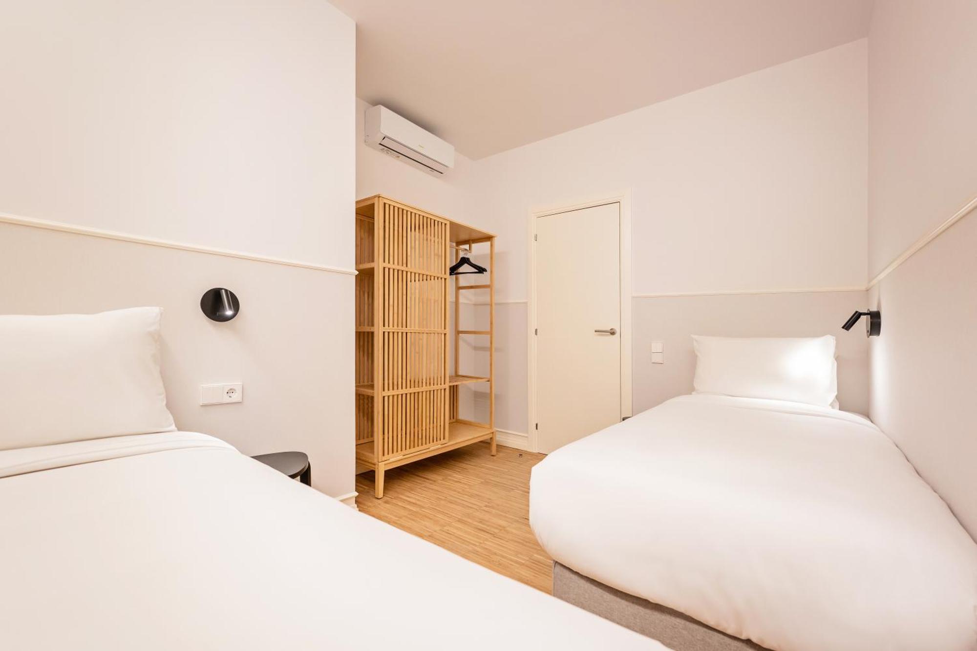 Sweett - Gran Via Apartment Barcelona Bagian luar foto