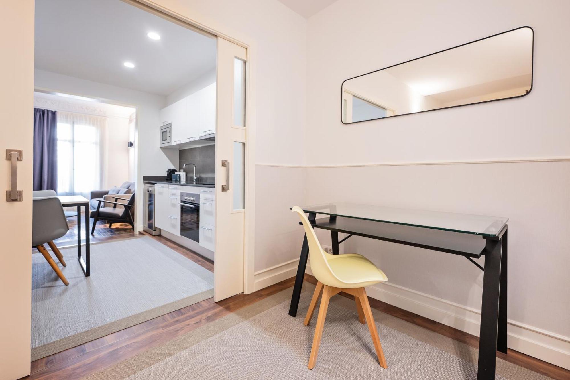 Sweett - Gran Via Apartment Barcelona Bagian luar foto