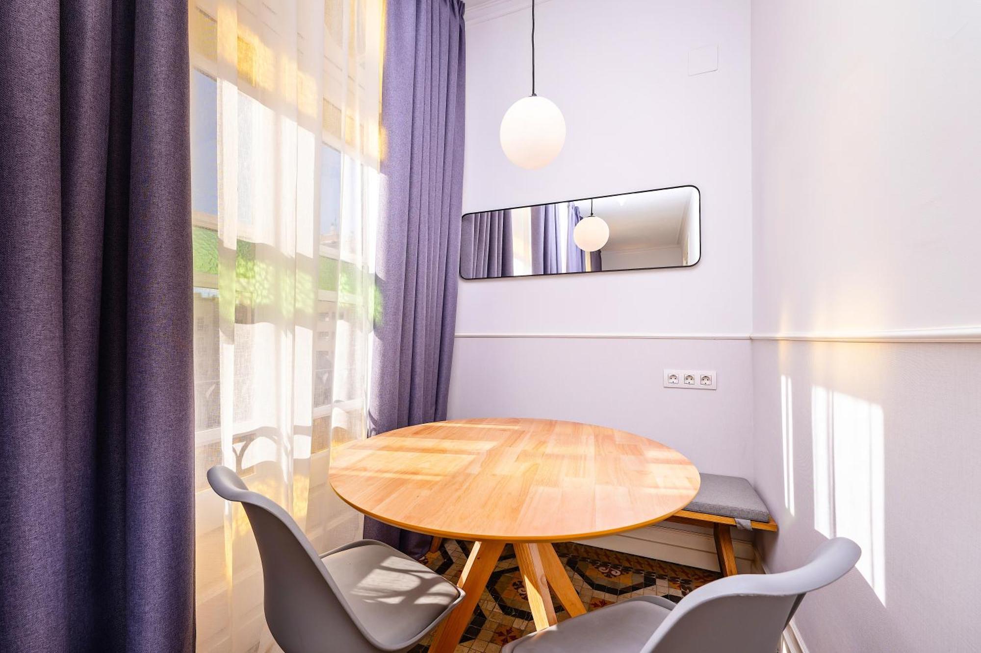 Sweett - Gran Via Apartment Barcelona Bagian luar foto