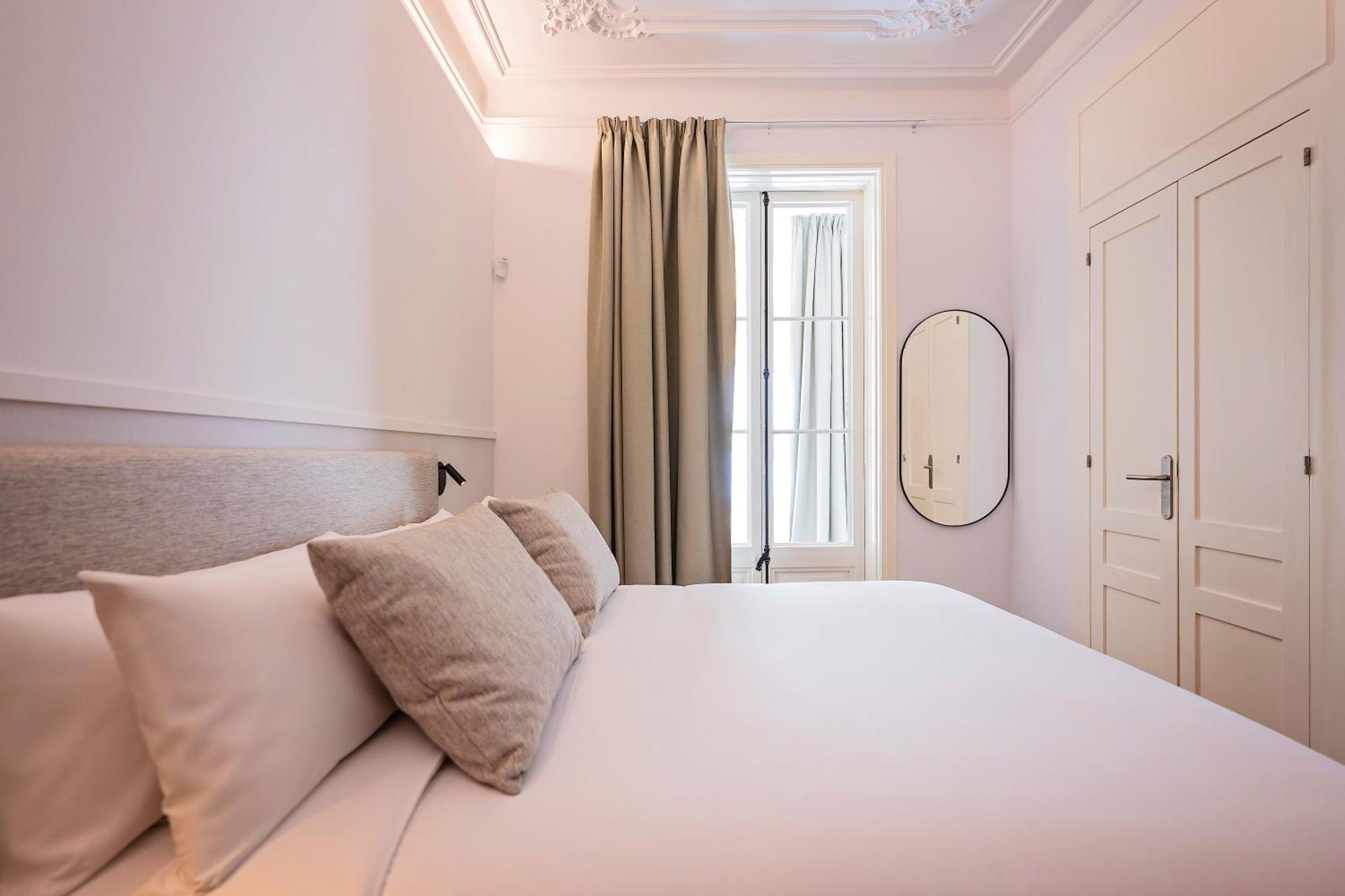Sweett - Gran Via Apartment Barcelona Bagian luar foto